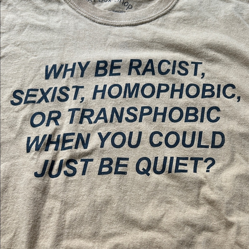 Graphic tshirt